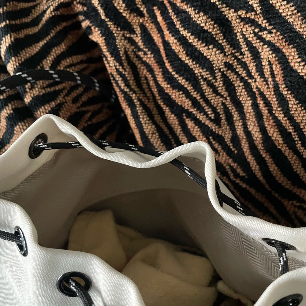 The Mini Bucket Bag - Picture 9 of 9